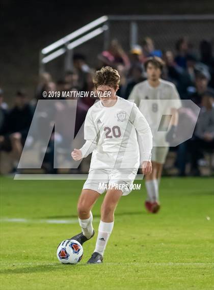 Thumbnail 3 in East Lincoln vs. Dixon (NCHSAA 2A Final) photogallery.