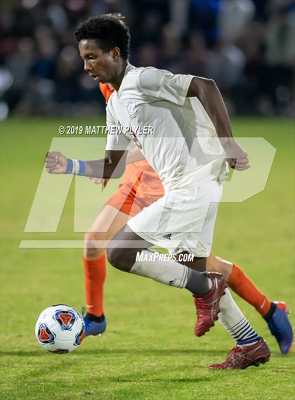 Thumbnail 2 in East Lincoln vs. Dixon (NCHSAA 2A Final) photogallery.