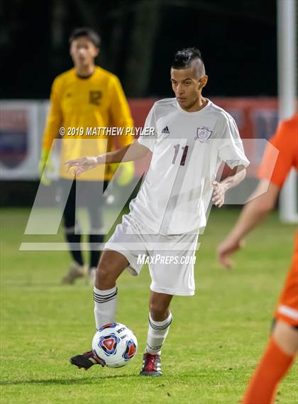Thumbnail 3 in East Lincoln vs. Dixon (NCHSAA 2A Final) photogallery.