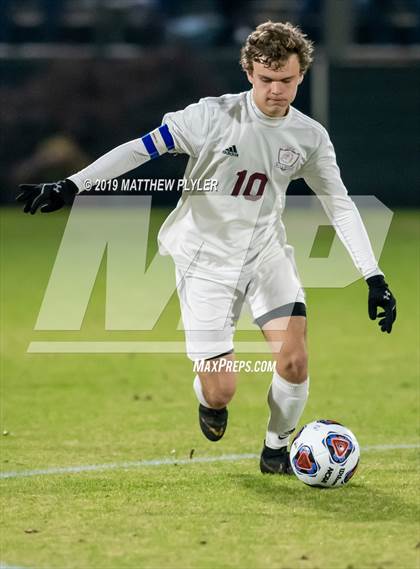 Thumbnail 2 in East Lincoln vs. Dixon (NCHSAA 2A Final) photogallery.