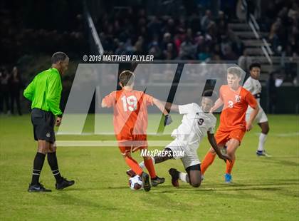 Thumbnail 1 in East Lincoln vs. Dixon (NCHSAA 2A Final) photogallery.