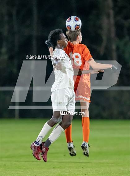 Thumbnail 3 in East Lincoln vs. Dixon (NCHSAA 2A Final) photogallery.