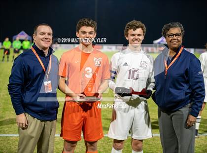 Thumbnail 1 in East Lincoln vs. Dixon (NCHSAA 2A Final) photogallery.