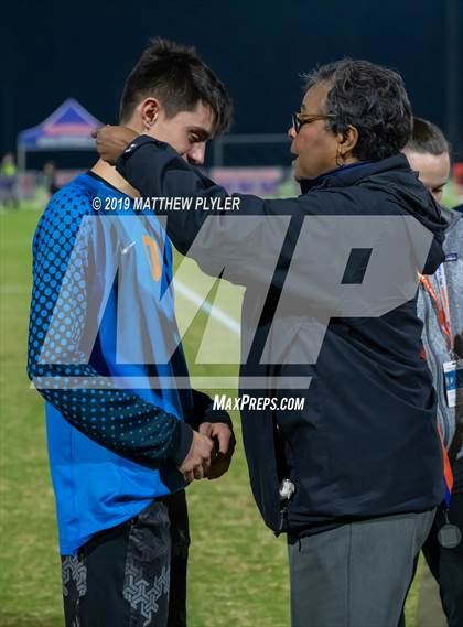 Thumbnail 3 in East Lincoln vs. Dixon (NCHSAA 2A Final) photogallery.