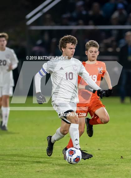 Thumbnail 3 in East Lincoln vs. Dixon (NCHSAA 2A Final) photogallery.