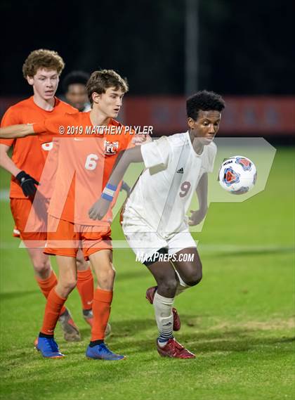 Thumbnail 2 in East Lincoln vs. Dixon (NCHSAA 2A Final) photogallery.