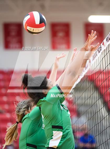 Thumbnail 1 in Breckenridge @ Mineral Wells photogallery.