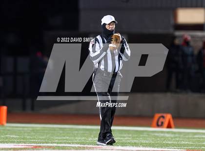 Thumbnail 2 in Grain Valley vs. Fort Osage (MSHSAA Class 5 Quarterfinal) photogallery.