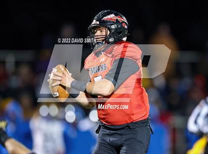 Thumbnail 1 in Grain Valley vs. Fort Osage (MSHSAA Class 5 Quarterfinal) photogallery.