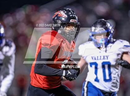 Thumbnail 2 in Grain Valley vs. Fort Osage (MSHSAA Class 5 Quarterfinal) photogallery.