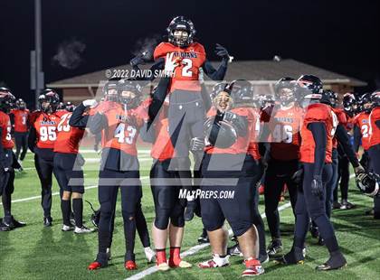 Thumbnail 2 in Grain Valley vs. Fort Osage (MSHSAA Class 5 Quarterfinal) photogallery.