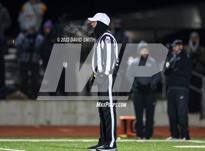 Thumbnail 3 in Grain Valley vs. Fort Osage (MSHSAA Class 5 Quarterfinal) photogallery.