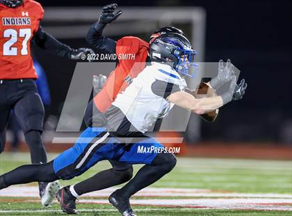 Thumbnail 3 in Grain Valley vs. Fort Osage (MSHSAA Class 5 Quarterfinal) photogallery.