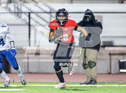 Thumbnail 1 in Grain Valley vs. Fort Osage (MSHSAA Class 5 Quarterfinal) photogallery.