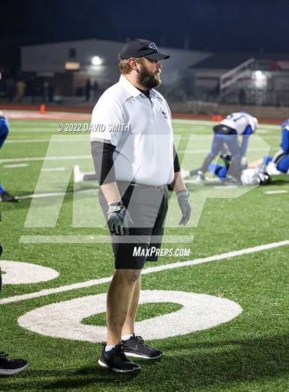 Thumbnail 3 in Grain Valley vs. Fort Osage (MSHSAA Class 5 Quarterfinal) photogallery.
