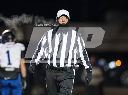 Thumbnail 3 in Grain Valley vs. Fort Osage (MSHSAA Class 5 Quarterfinal) photogallery.