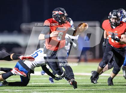 Thumbnail 2 in Grain Valley vs. Fort Osage (MSHSAA Class 5 Quarterfinal) photogallery.