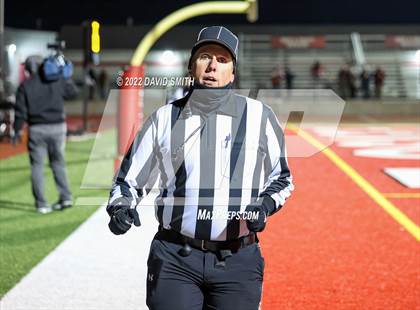 Thumbnail 1 in Grain Valley vs. Fort Osage (MSHSAA Class 5 Quarterfinal) photogallery.