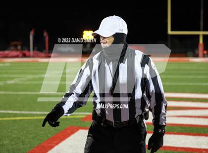 Thumbnail 1 in Grain Valley vs. Fort Osage (MSHSAA Class 5 Quarterfinal) photogallery.