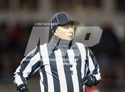 Thumbnail 1 in Grain Valley vs. Fort Osage (MSHSAA Class 5 Quarterfinal) photogallery.