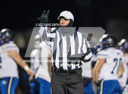 Thumbnail 3 in Grain Valley vs. Fort Osage (MSHSAA Class 5 Quarterfinal) photogallery.