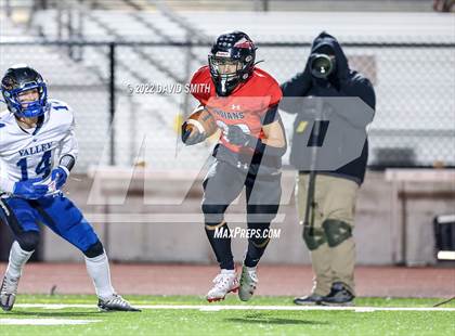 Thumbnail 2 in Grain Valley vs. Fort Osage (MSHSAA Class 5 Quarterfinal) photogallery.