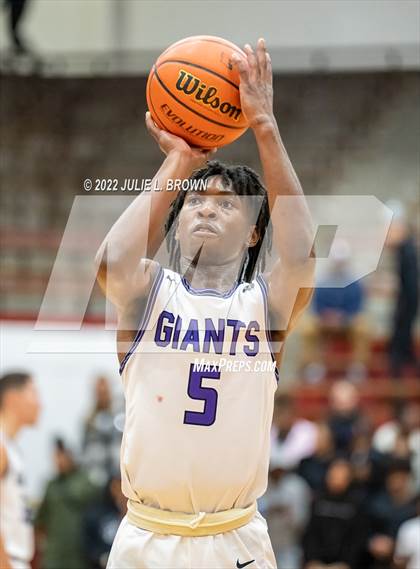 Thumbnail 2 in Cathedral vs. Ben Davis (Forum Tipoff Classic) photogallery.