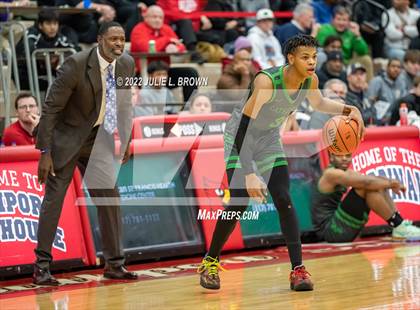 Thumbnail 2 in Cathedral vs. Ben Davis (Forum Tipoff Classic) photogallery.