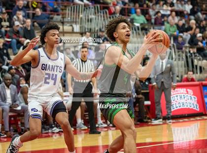 Thumbnail 2 in Cathedral vs. Ben Davis (Forum Tipoff Classic) photogallery.