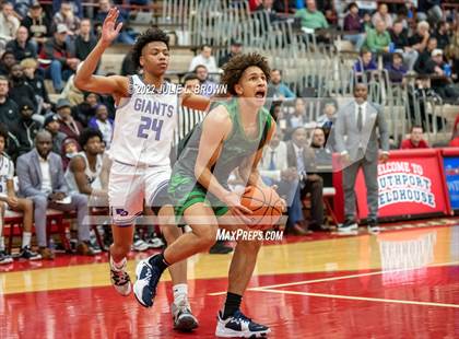 Thumbnail 1 in Cathedral vs. Ben Davis (Forum Tipoff Classic) photogallery.