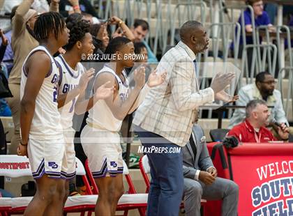 Thumbnail 3 in Cathedral vs. Ben Davis (Forum Tipoff Classic) photogallery.