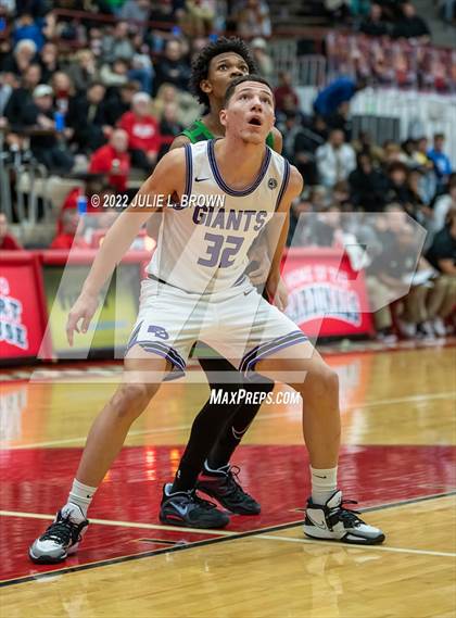 Thumbnail 1 in Cathedral vs. Ben Davis (Forum Tipoff Classic) photogallery.