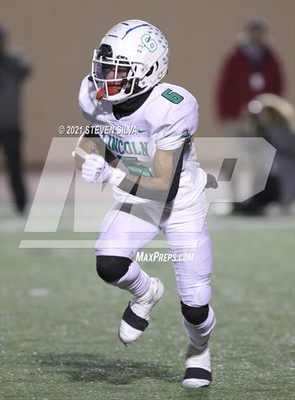Thumbnail 1 in Helix vs. Lincoln (CIF SDS D1 Final) photogallery.