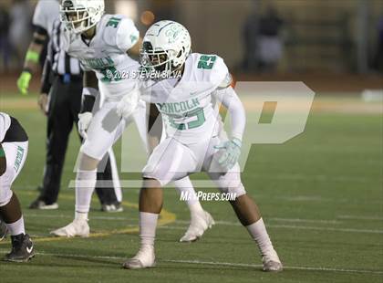 Thumbnail 2 in Helix vs. Lincoln (CIF SDS D1 Final) photogallery.