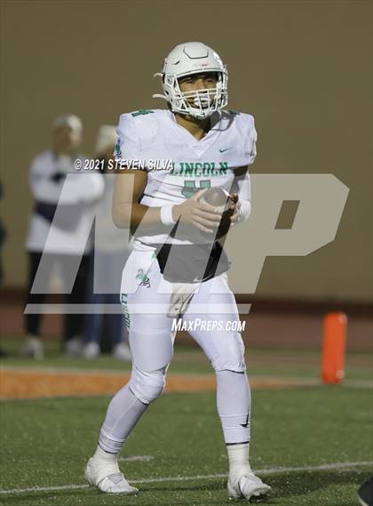 Thumbnail 1 in Helix vs. Lincoln (CIF SDS D1 Final) photogallery.
