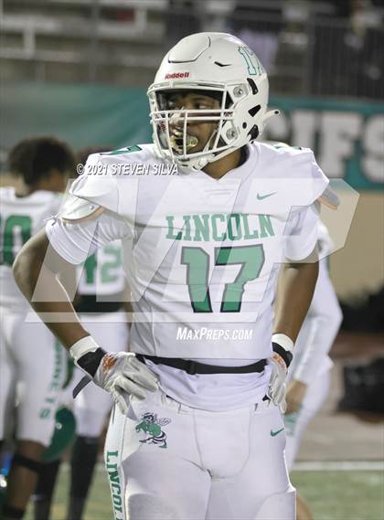 Thumbnail 1 in Helix vs. Lincoln (CIF SDS D1 Final) photogallery.