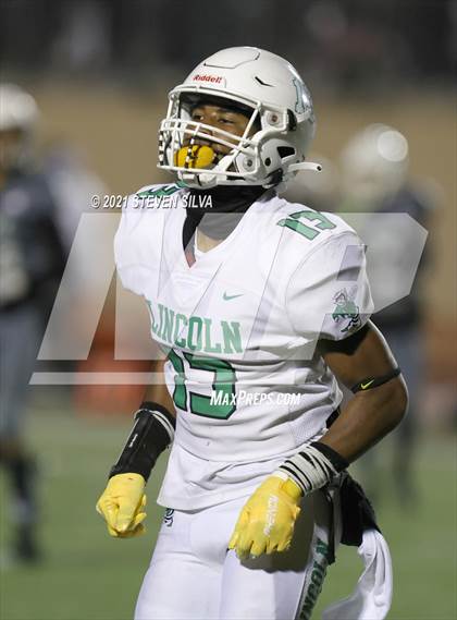 Thumbnail 2 in Helix vs. Lincoln (CIF SDS D1 Final) photogallery.