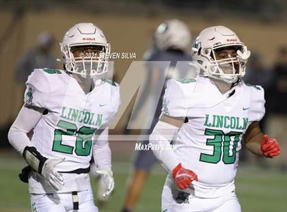 Thumbnail 2 in Helix vs. Lincoln (CIF SDS D1 Final) photogallery.