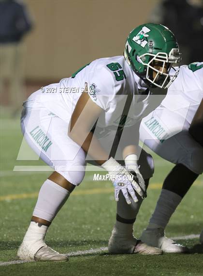 Thumbnail 1 in Helix vs. Lincoln (CIF SDS D1 Final) photogallery.