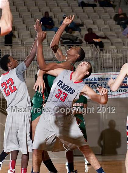 Thumbnail 3 in Naaman Forest vs. Northwest (Whataburger Tournament) photogallery.