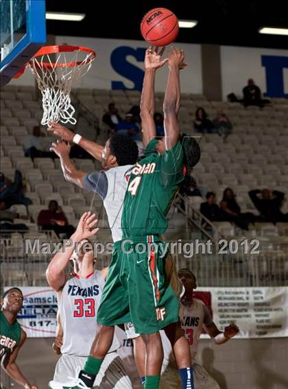 Thumbnail 1 in Naaman Forest vs. Northwest (Whataburger Tournament) photogallery.