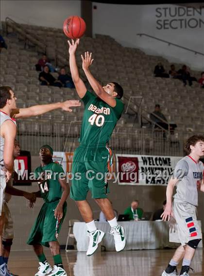 Thumbnail 2 in Naaman Forest vs. Northwest (Whataburger Tournament) photogallery.