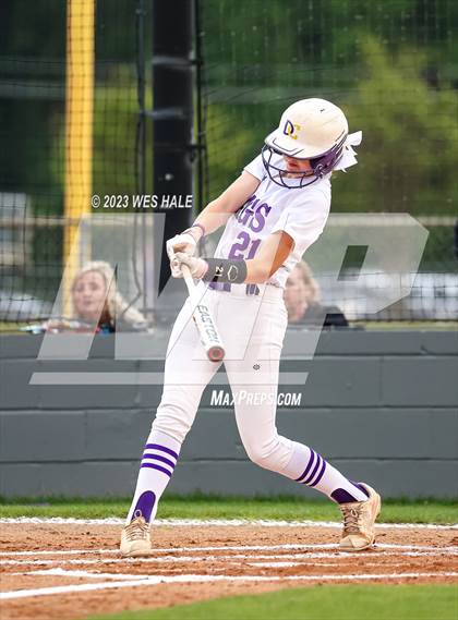 Thumbnail 1 in DeSoto Central vs. Madison Central (MSHAA 6A Round 2) photogallery.