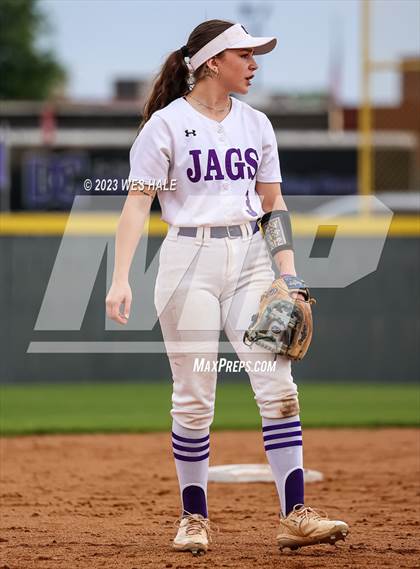 Thumbnail 3 in DeSoto Central vs. Madison Central (MSHAA 6A Round 2) photogallery.