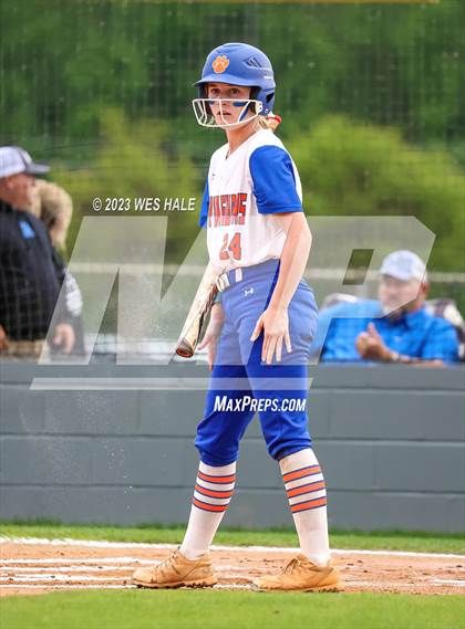 Thumbnail 2 in DeSoto Central vs. Madison Central (MSHAA 6A Round 2) photogallery.