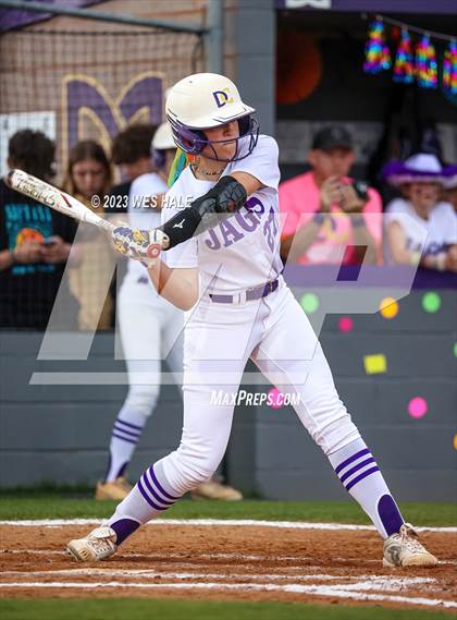 Thumbnail 3 in DeSoto Central vs. Madison Central (MSHAA 6A Round 2) photogallery.