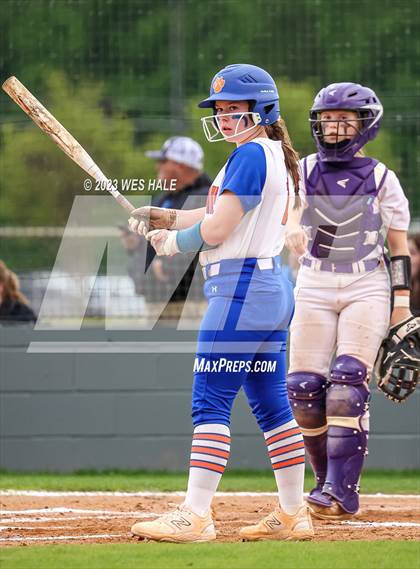 Thumbnail 2 in DeSoto Central vs. Madison Central (MSHAA 6A Round 2) photogallery.