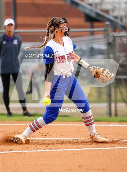 Thumbnail 2 in DeSoto Central vs. Madison Central (MSHAA 6A Round 2) photogallery.