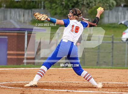 Thumbnail 3 in DeSoto Central vs. Madison Central (MSHAA 6A Round 2) photogallery.