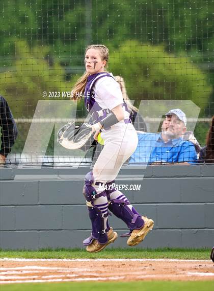 Thumbnail 3 in DeSoto Central vs. Madison Central (MSHAA 6A Round 2) photogallery.